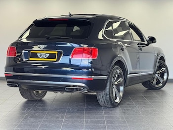 Used Bentley Bentayga 2018 for sale - 76560016: Photo