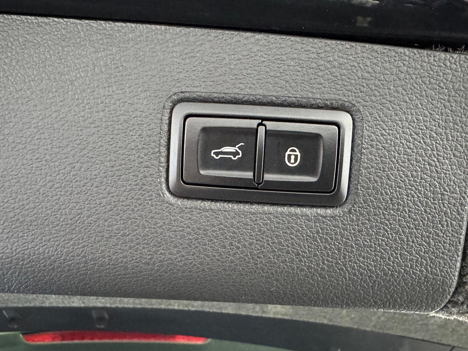 Used Bentley Bentayga 2018 for sale - 76560016: Photo 40