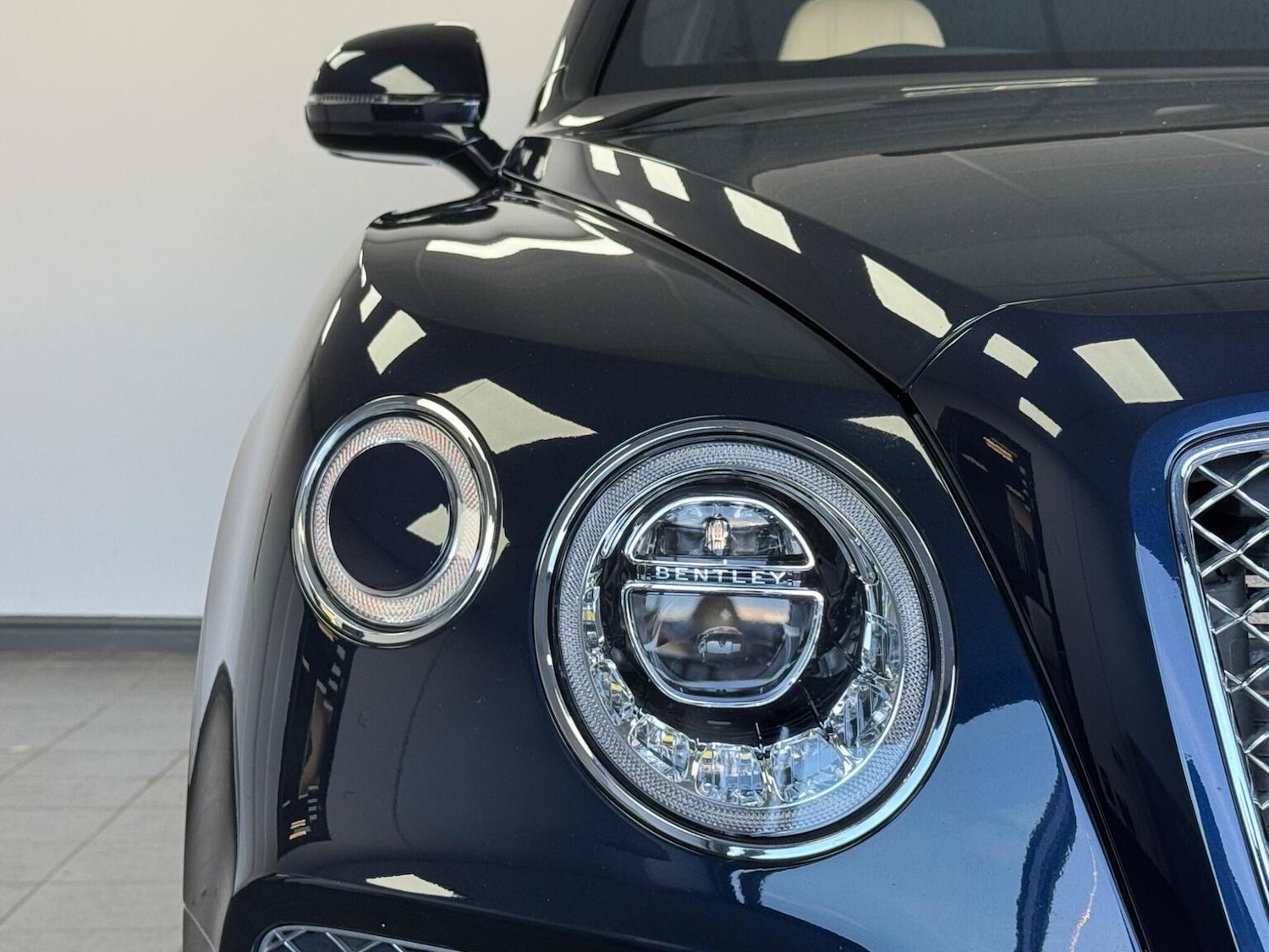 Used Bentley Bentayga 2018 for sale - 76560016: Photo 63