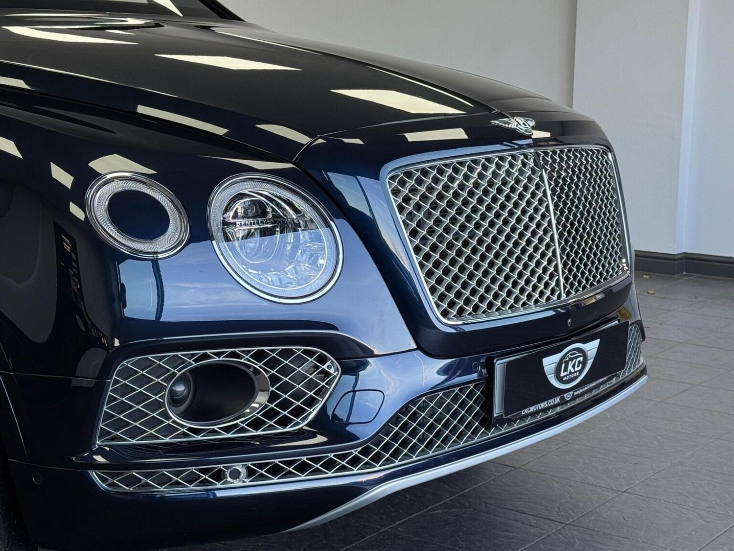 Used Bentley Bentayga 2018 for sale - 76560016: Photo 64