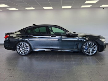 Used BMW 7 Series 2021 for sale - 77901307: Photo