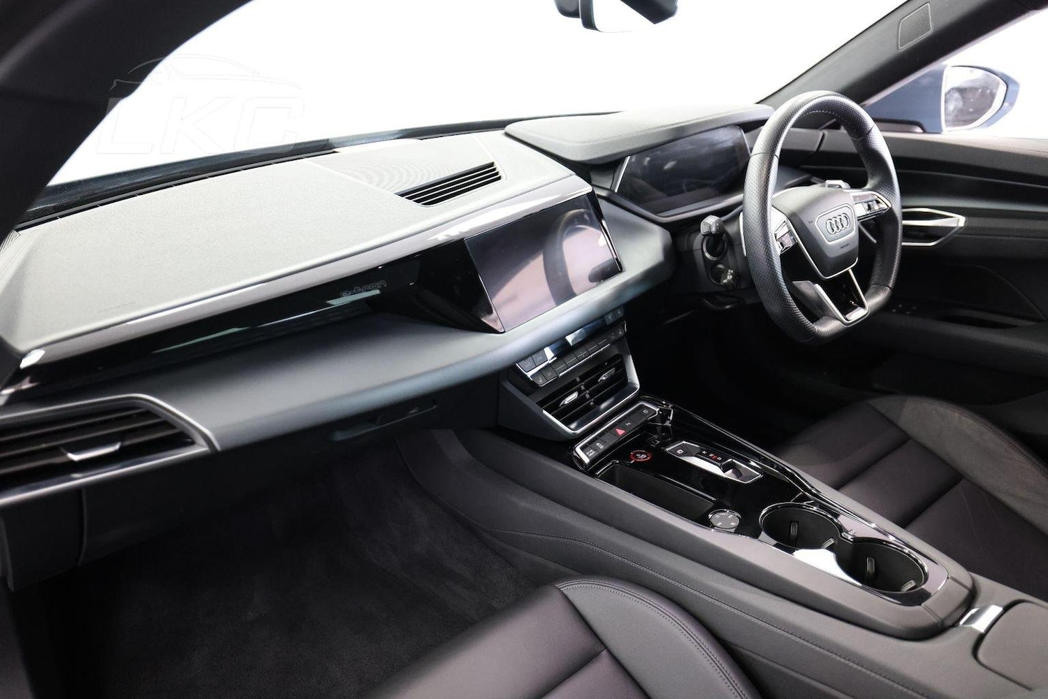 Used Audi e-tron GT 2022 for sale - 76986841: Photo 53