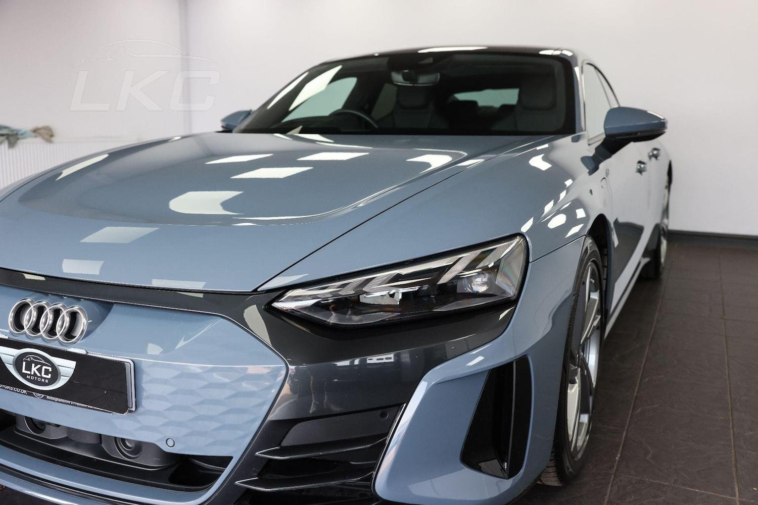 Used Audi e-tron GT 2022 for sale - 76986841: Photo 6