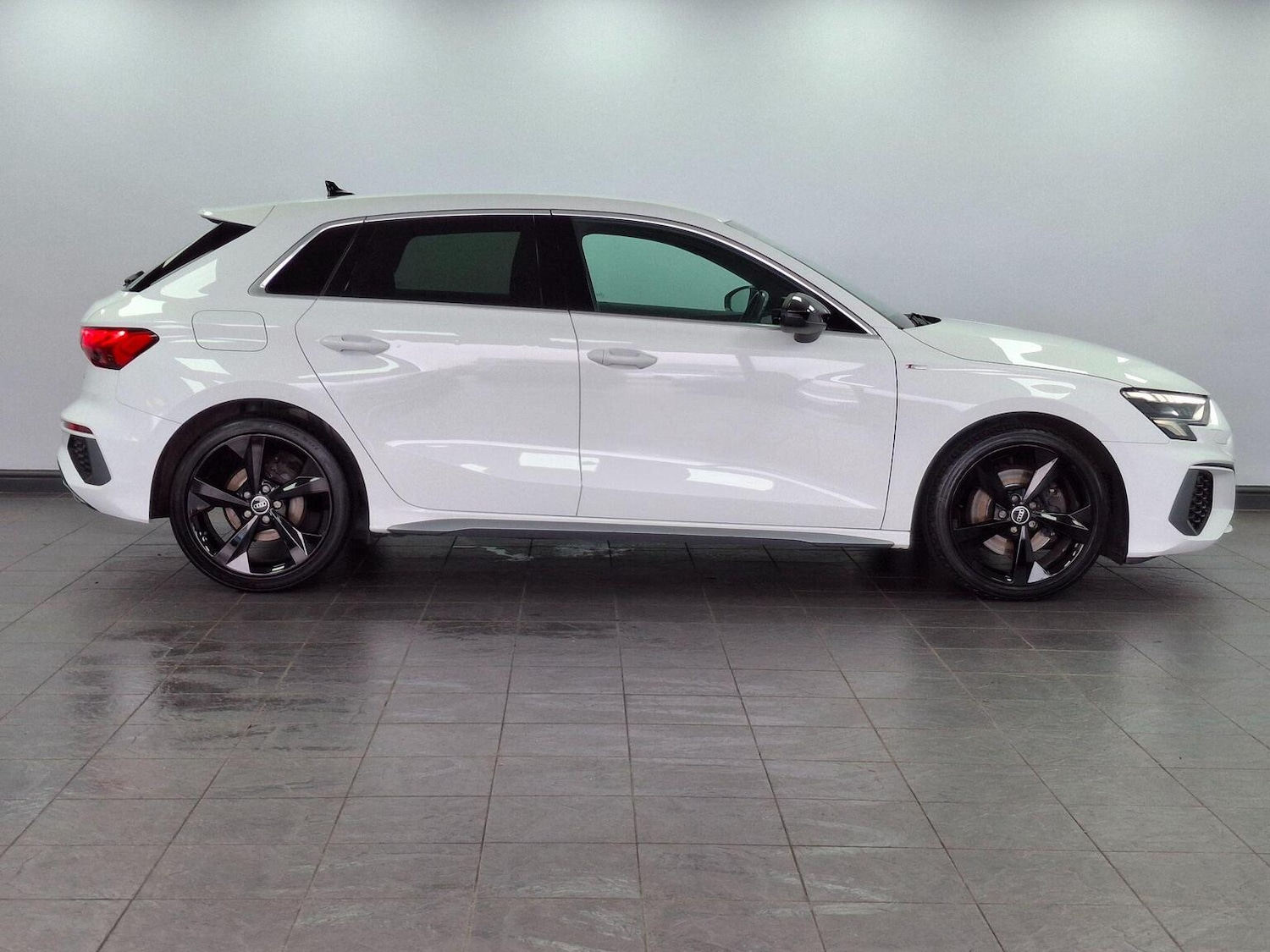 Used Audi A3 2020 for sale - 77522076: Photo 4