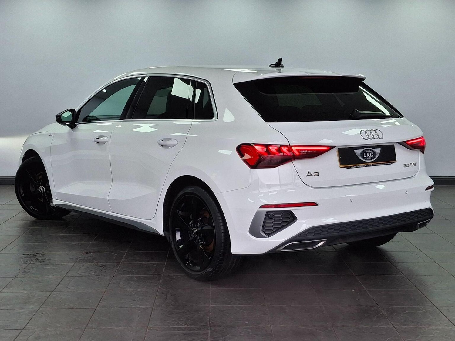 Used Audi A3 2020 for sale - 77522076: Photo 44