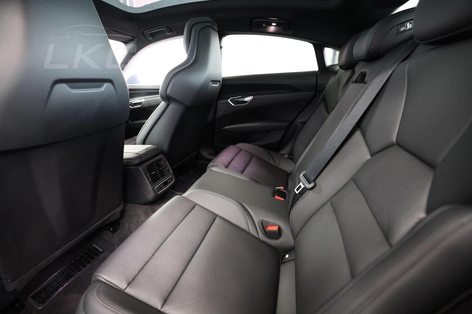 Used Audi e-tron 2022 for sale - 76794590: Photo 51