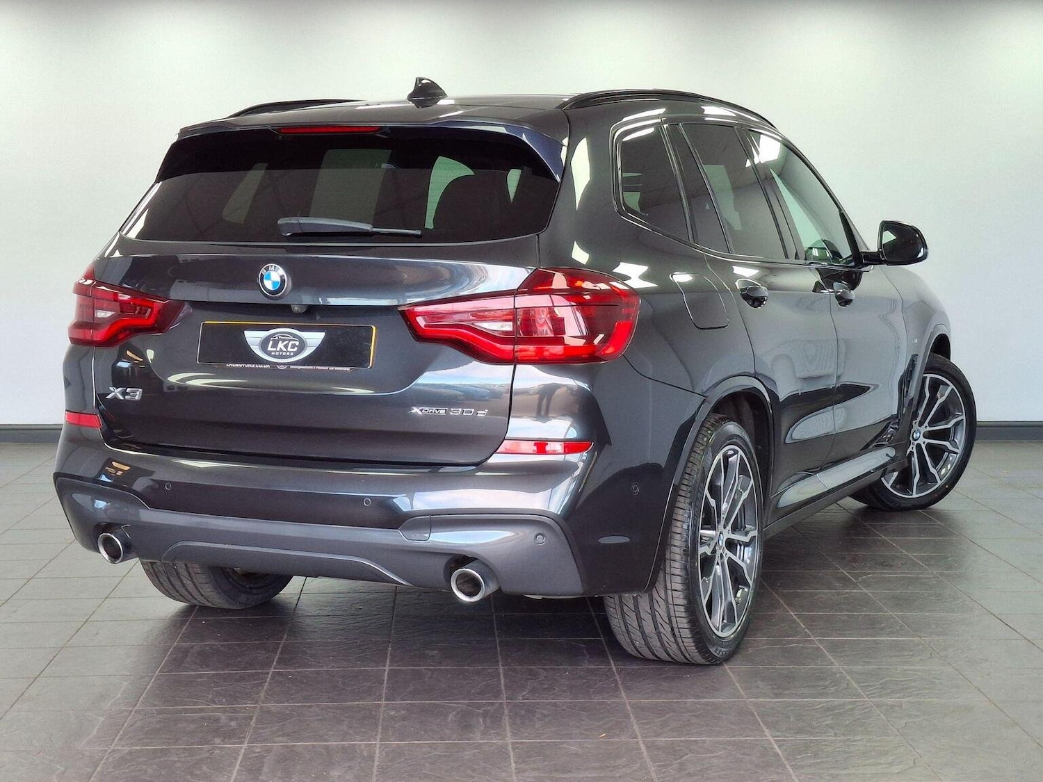 Used BMW X3 2018 for sale - 76376940: Photo 43