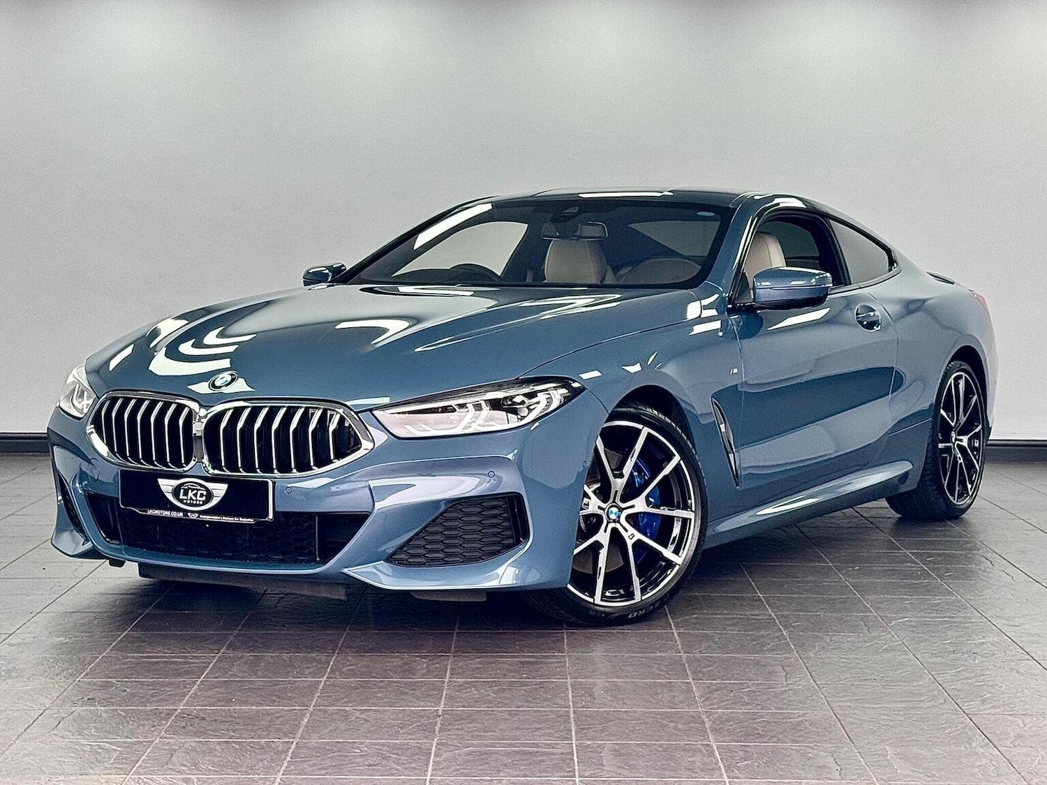 Used BMW 8 Series 2020 for sale - 76164458: Photo 1