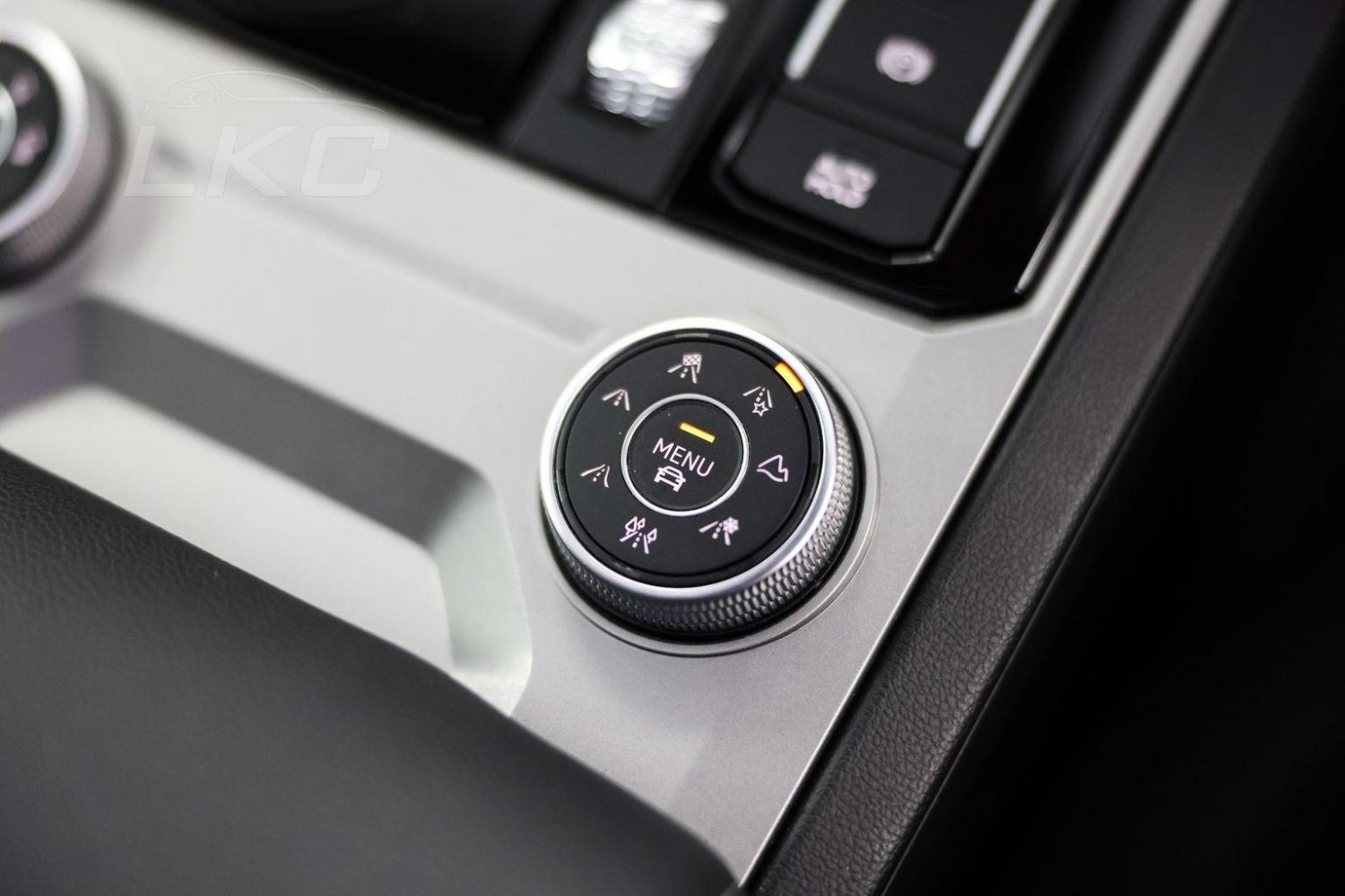 Used Volkswagen Touareg 2022 for sale - 76794596: Photo 31