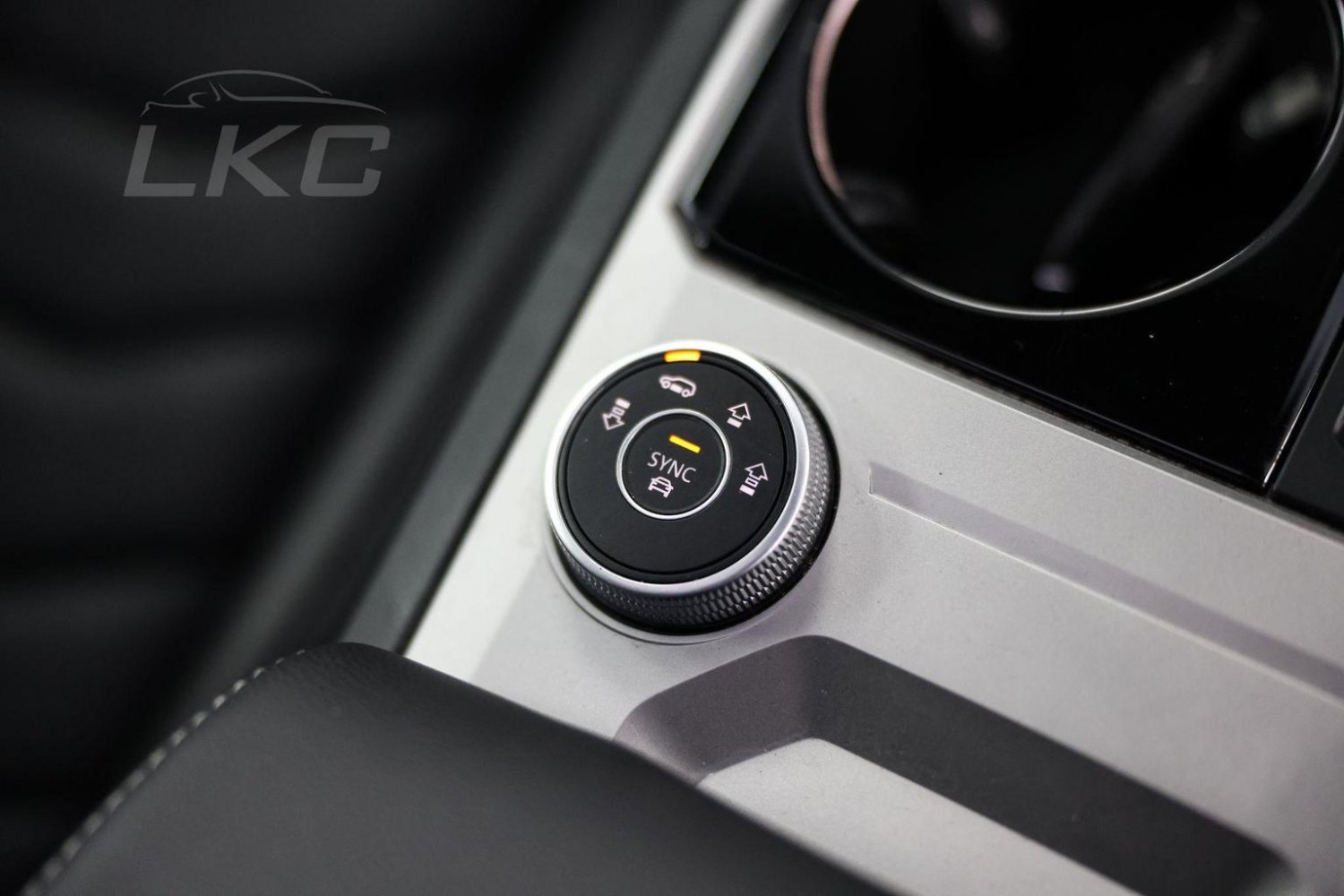 Used Volkswagen Touareg 2022 for sale - 76794596: Photo 32