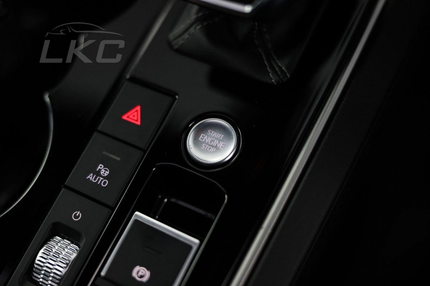 Used Volkswagen Touareg 2022 for sale - 76794596: Photo 35