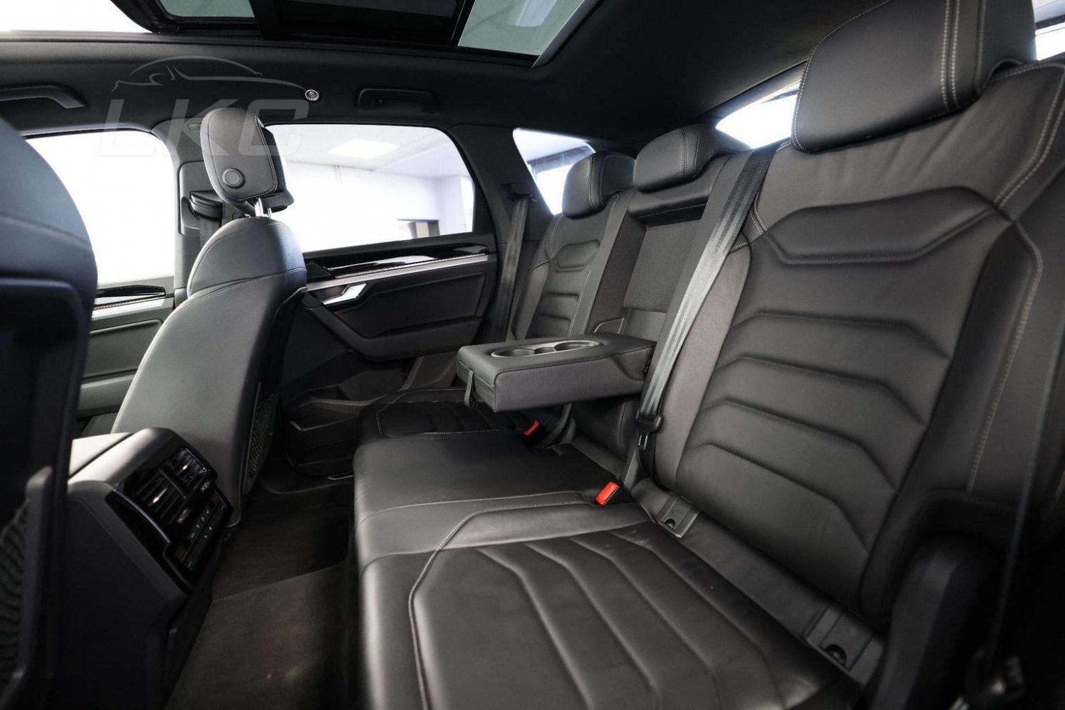 Used Volkswagen Touareg 2022 for sale - 76794596: Photo 60