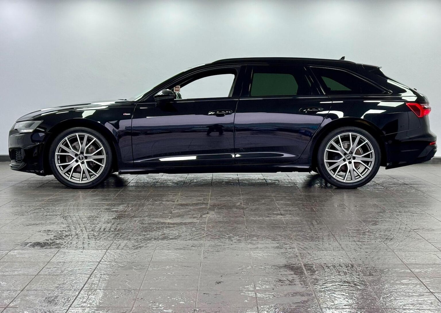 Used Audi A6 Avant 2022 for sale - 76591577: Photo 5