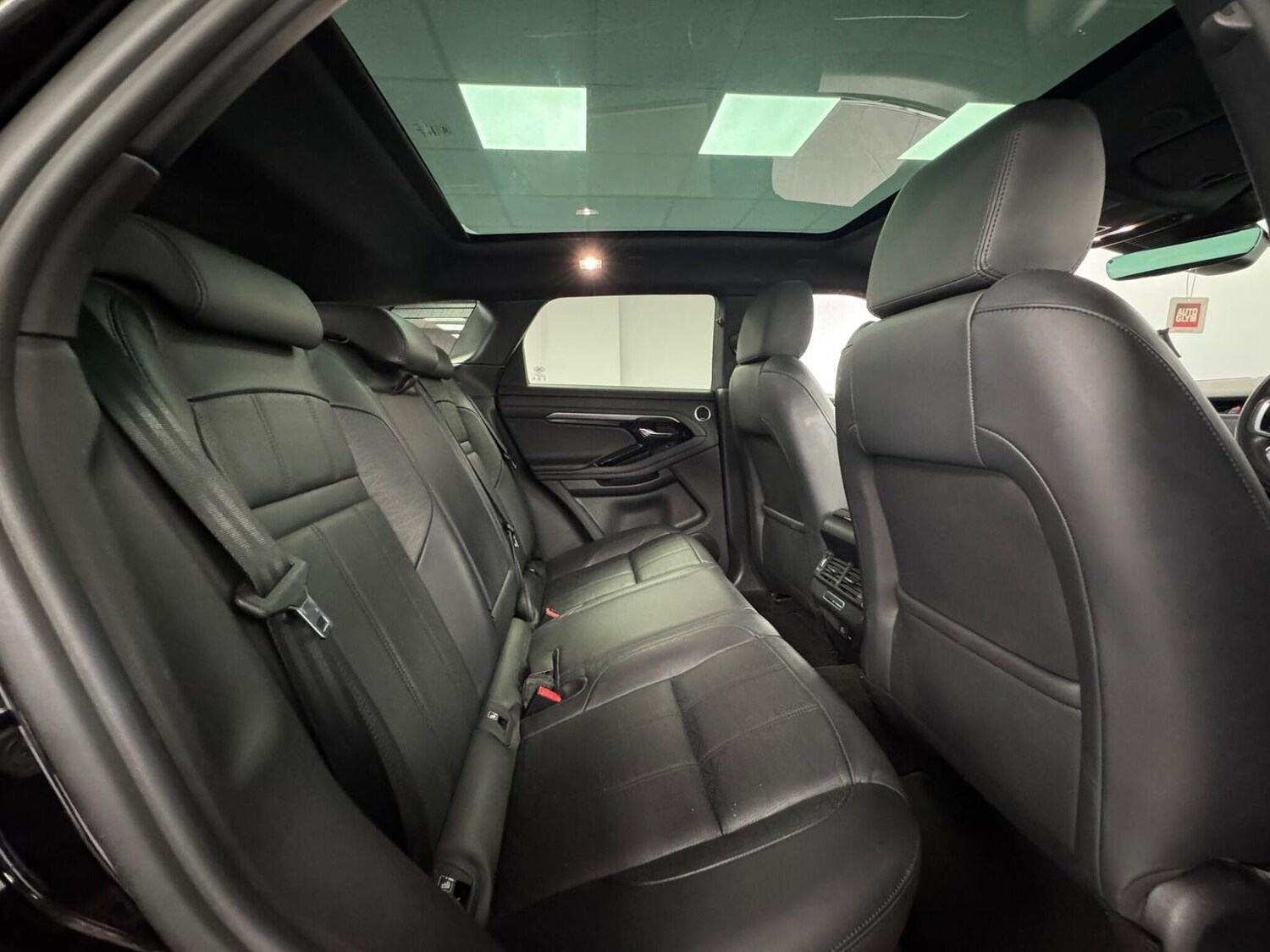 Used Land Rover Range Rover Evoque 2023 for sale - 77464449: Photo 34