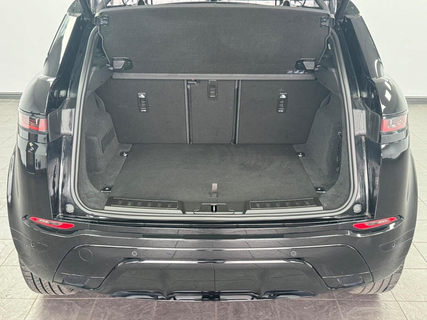 Used Land Rover Range Rover Evoque 2023 for sale - 77464449: Photo 37