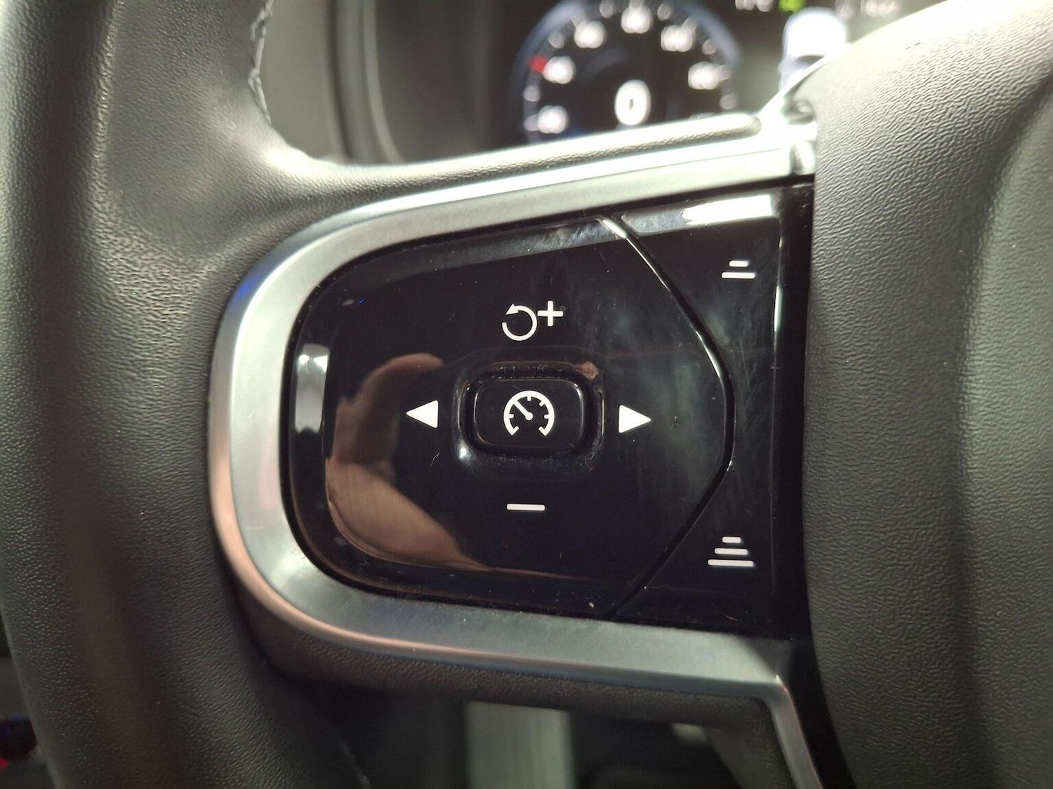 Used Volvo XC90 2022 for sale - 77129517: Photo 8