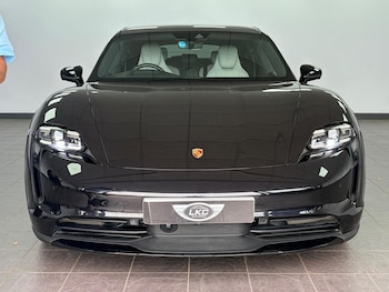 Used Porsche Taycan 2023 for sale - 79386190: Photo
