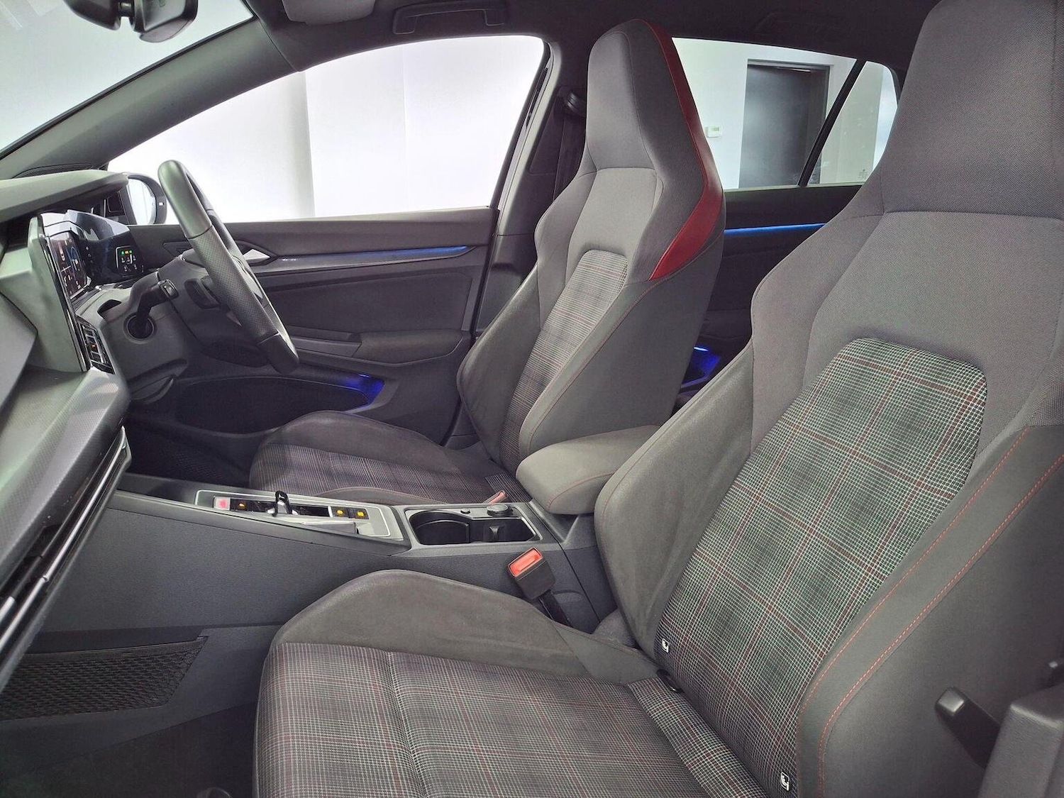 Used Volkswagen Golf 2021 for sale - 76397110: Photo 72