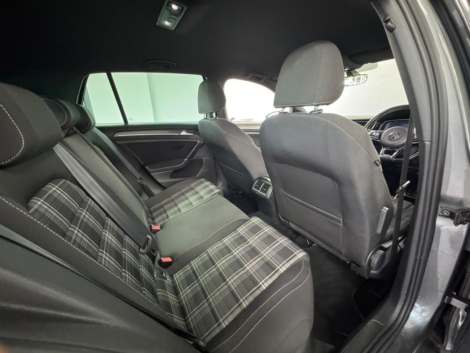 Used Volkswagen Golf 2018 for sale - 76794573: Photo 14