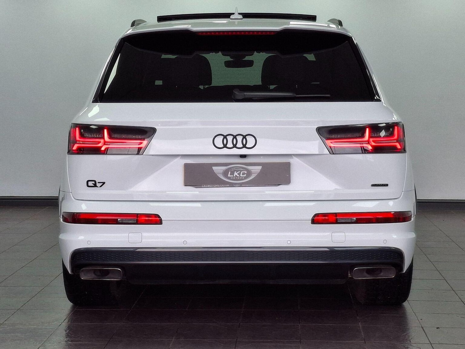 Used Audi Q7 2018 for sale - 77632377: Photo 18