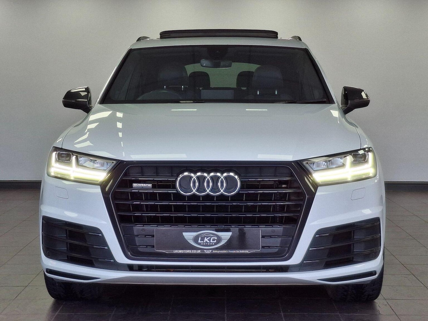 Used Audi Q7 2018 for sale - 77632377: Photo 63