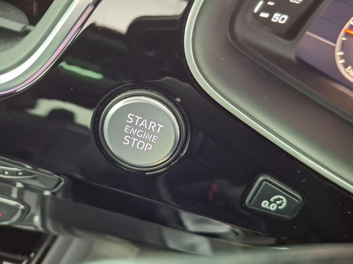 Used Audi Q7 2018 for sale - 77632377: Photo 67