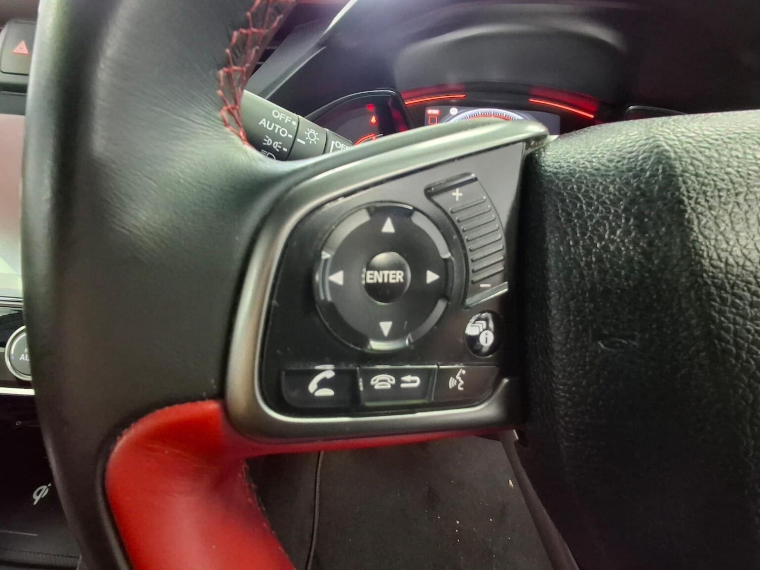 Used Honda Civic 2019 for sale - 77020568: Photo 13