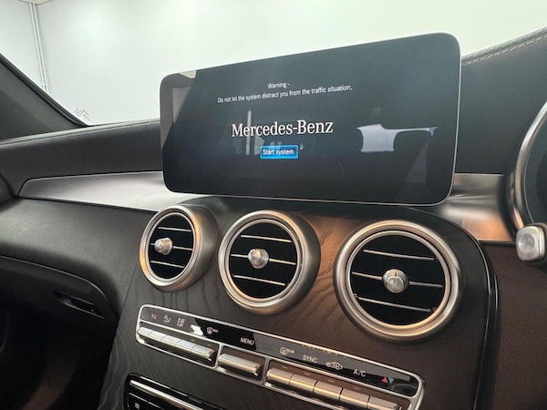 Used Mercedes-Benz GLC 2020 for sale - 76198155: Photo 30