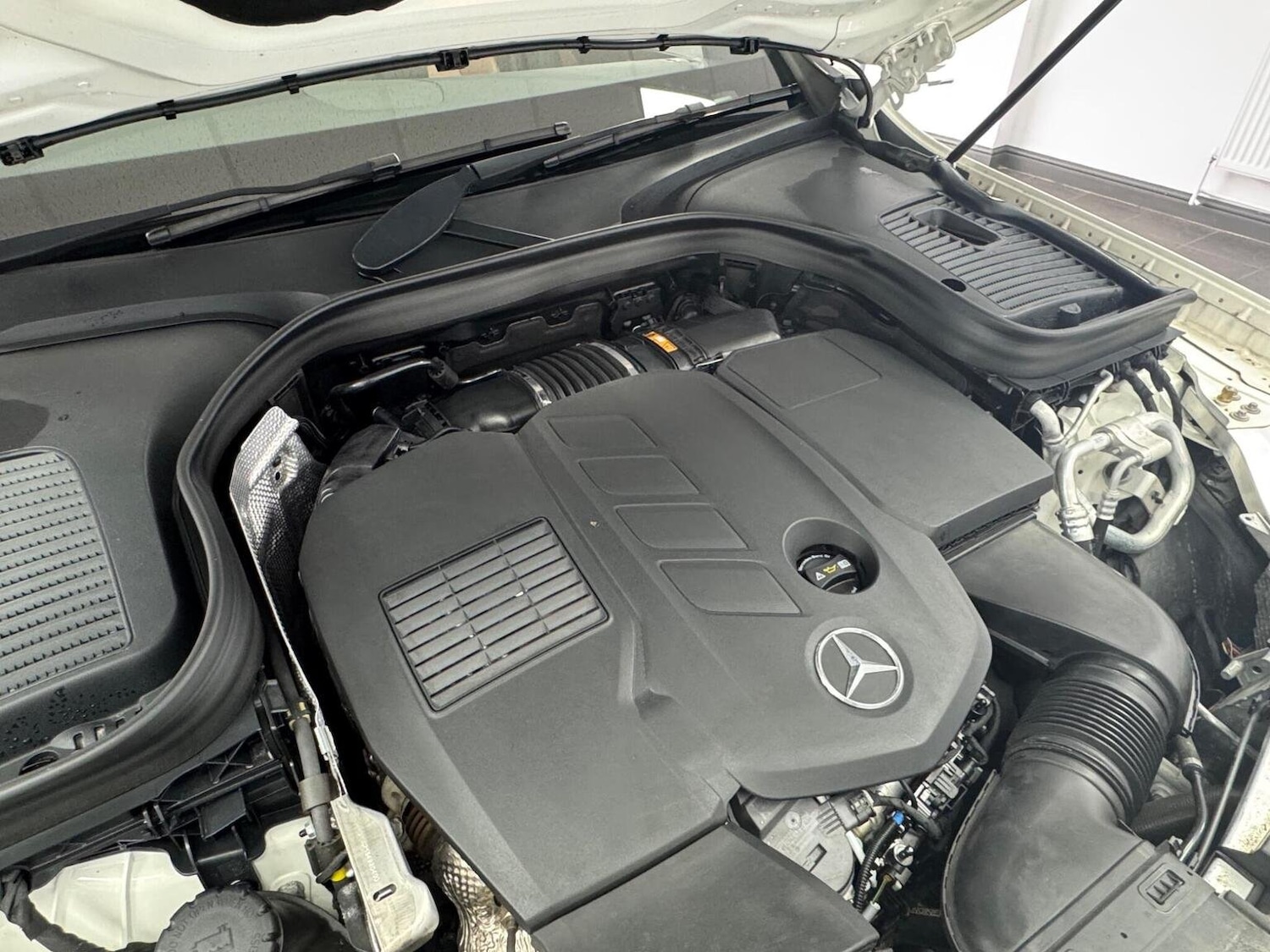 Used Mercedes-Benz GLC 2020 for sale - 76198155: Photo 46