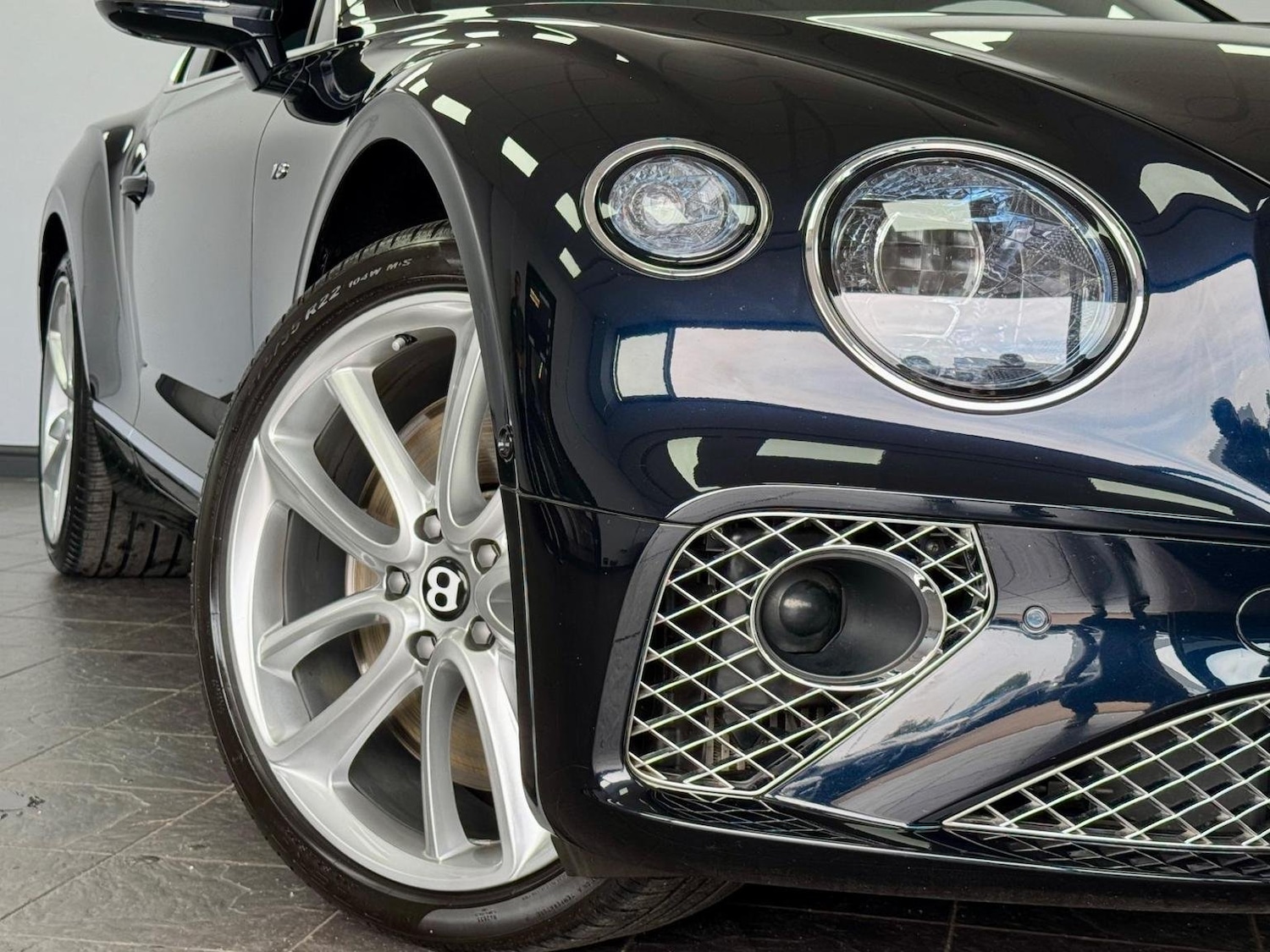 Used Bentley Continental 2020 for sale - 76794572: Photo 11