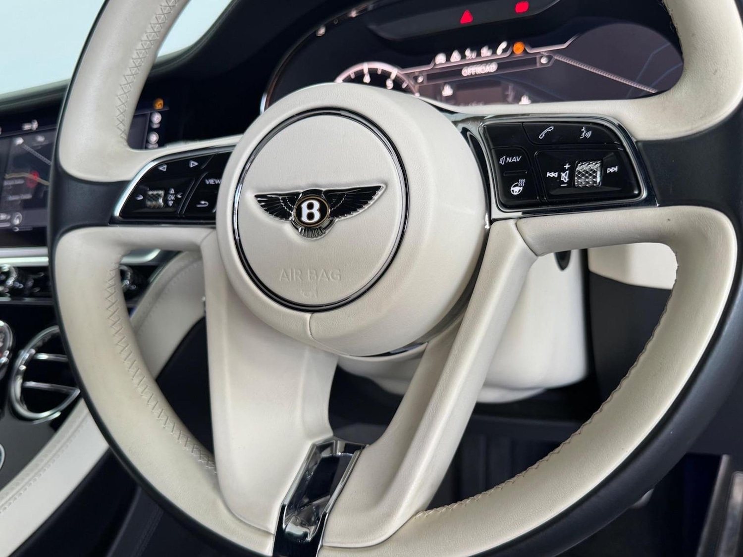 Used Bentley Continental 2020 for sale - 76794572: Photo 25