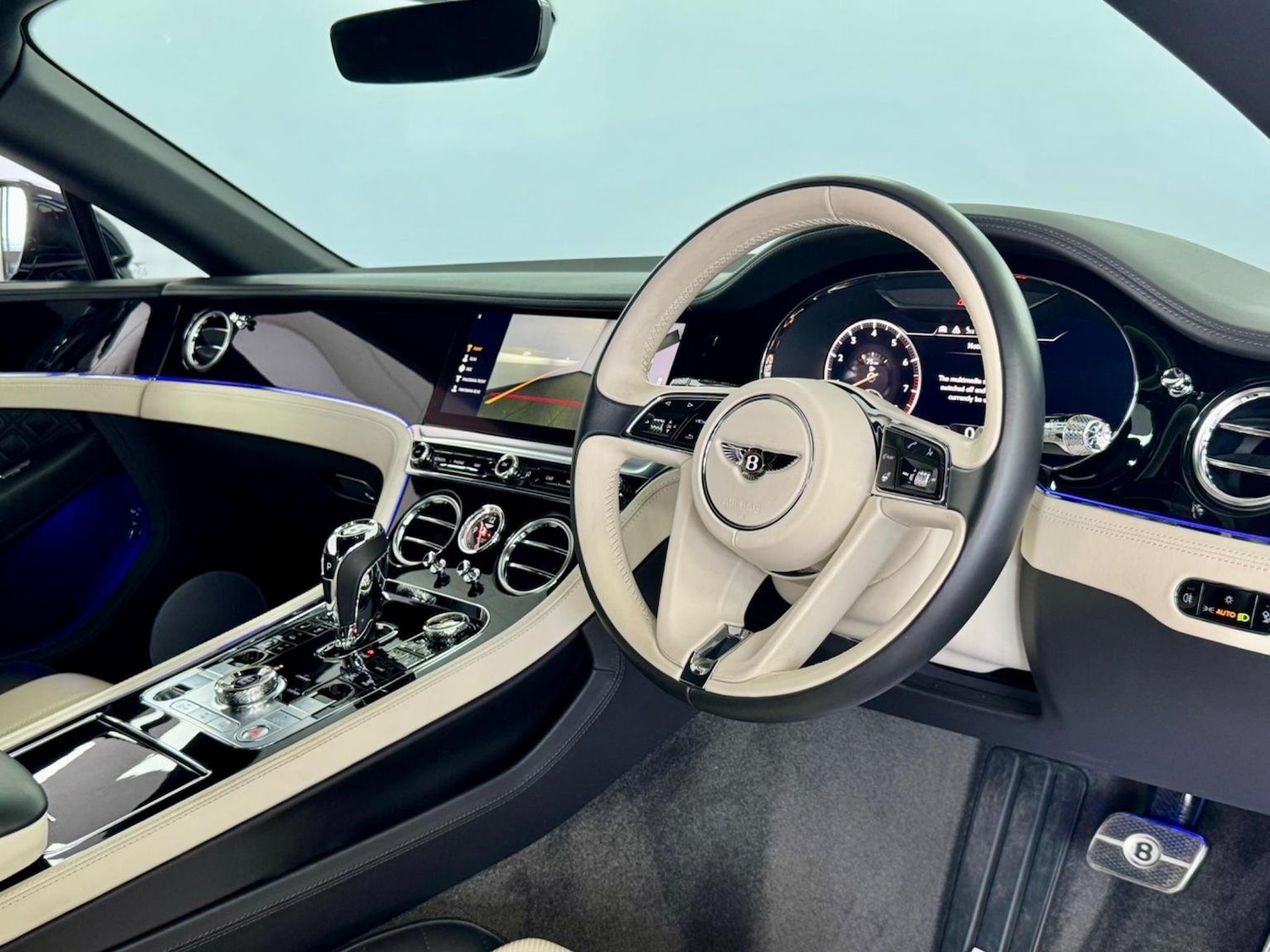 Used Bentley Continental 2020 for sale - 76794572: Photo 4