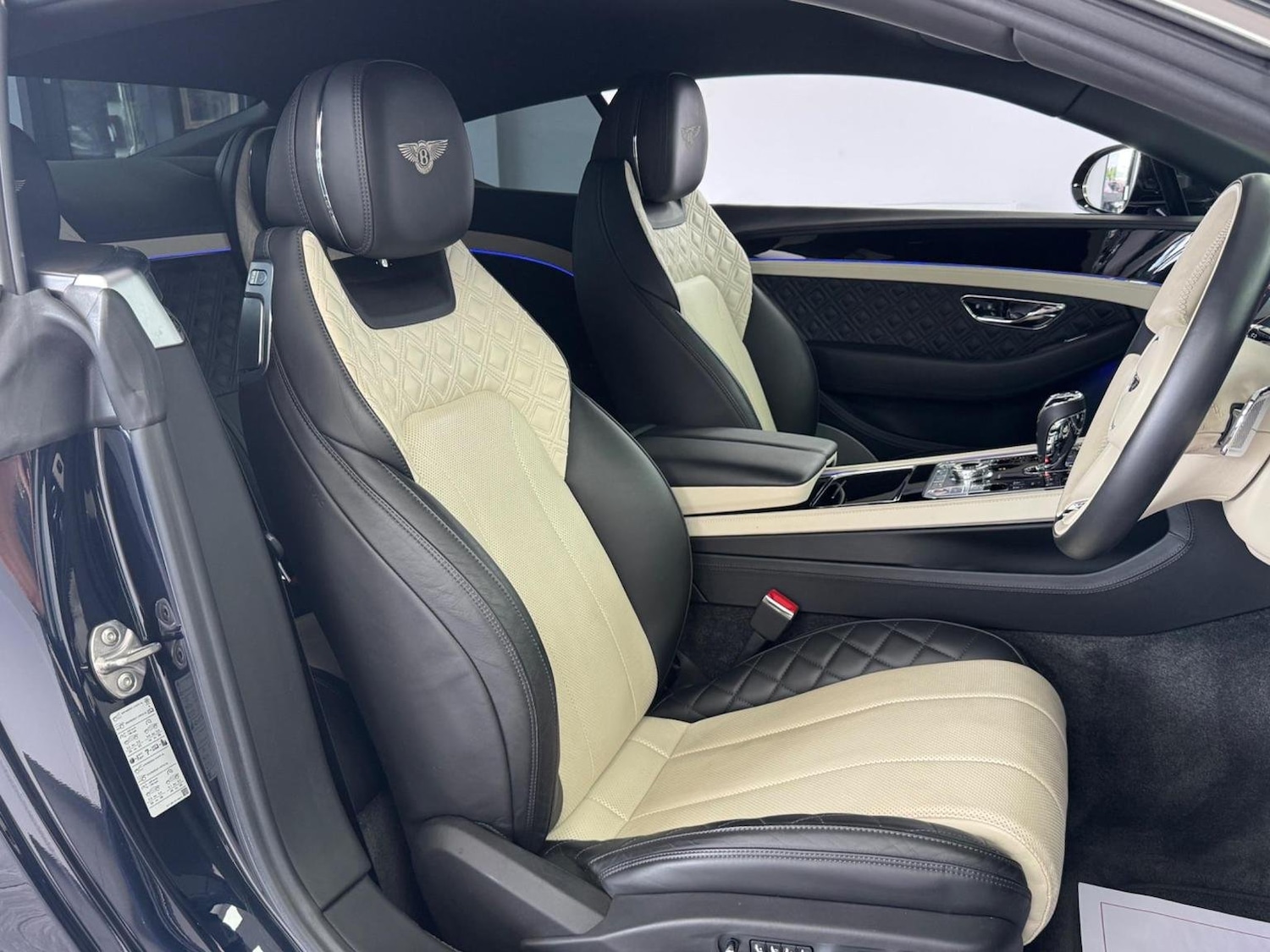 Used Bentley Continental 2020 for sale - 76794572: Photo 5