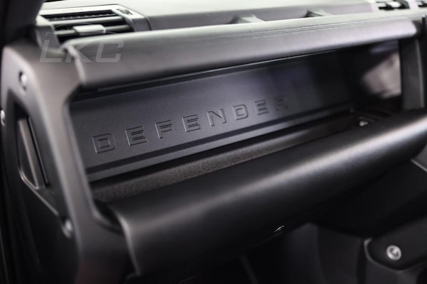 Used Land Rover Defender 110 2023 for sale - 75202493: Photo 39