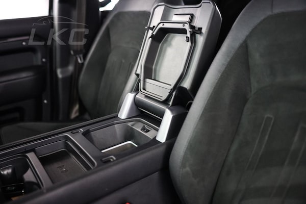 Used Land Rover Defender 110 2023 for sale - 75202493: Photo 43