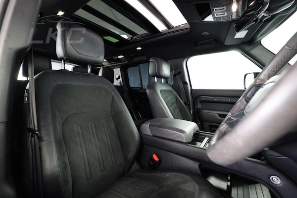 Used Land Rover Defender 110 2023 for sale - 75202493: Photo 54