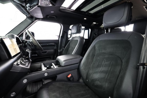 Used Land Rover Defender 110 2023 for sale - 75202493: Photo 56