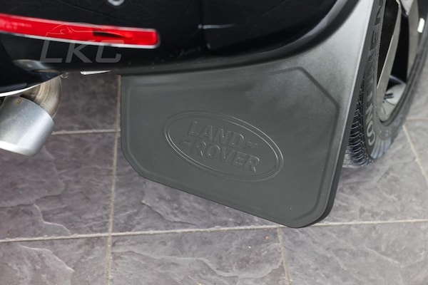 Used Land Rover Defender 110 2023 for sale - 75202493: Photo 9