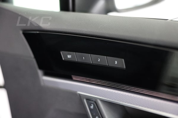 Used Volkswagen Touareg 2022 for sale - 75202492: Photo 15