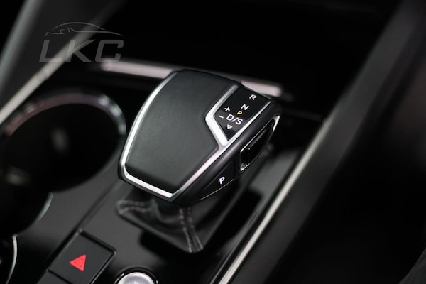 Used Volkswagen Touareg 2022 for sale - 75202492: Photo 28