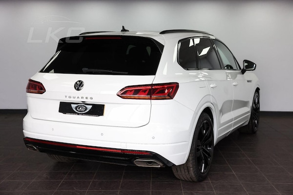 Used Volkswagen Touareg 2022 for sale - 75202492: Photo 2