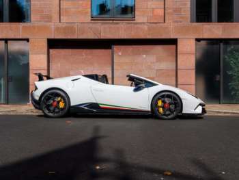 Used Lamborghini Huracan 2018 for sale - 74686013: Photo