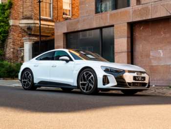 Used Audi e-tron GT 2023 for sale - 74651955: Photo