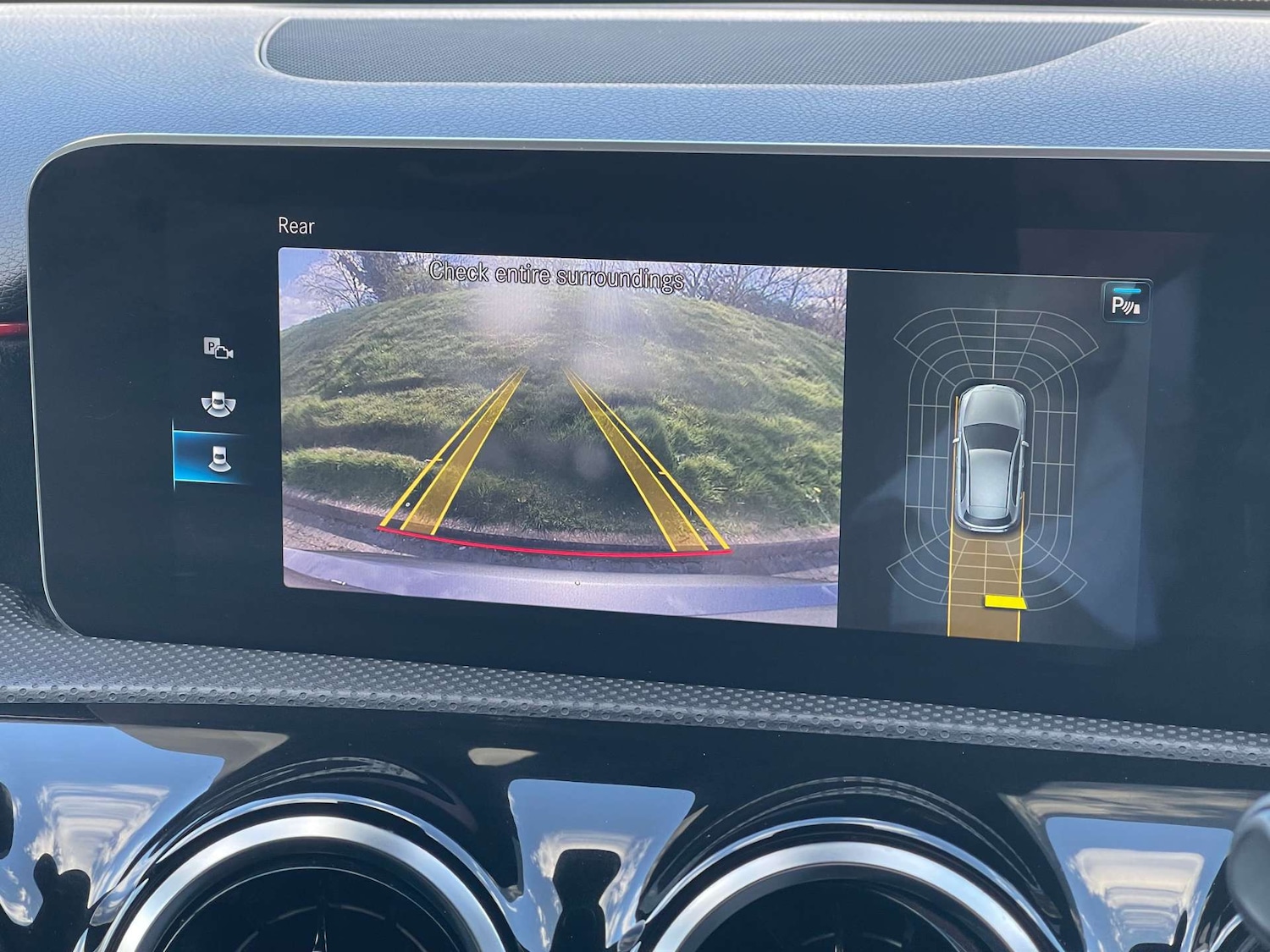 Used Mercedes-Benz A-Class 2020 for sale - 77604060: Photo 23