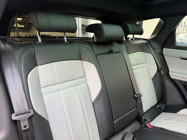 Used Land Rover Range Rover Evoque 2019 for sale - 76295070: Photo 16