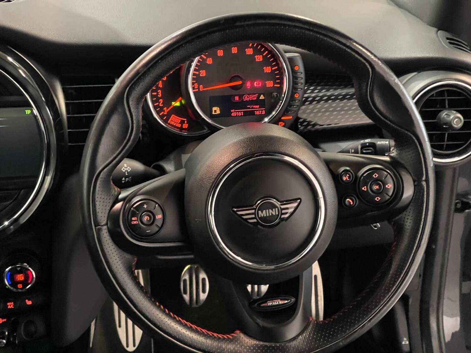 Used MINI Hatch 2017 for sale - 76936391: Photo 12