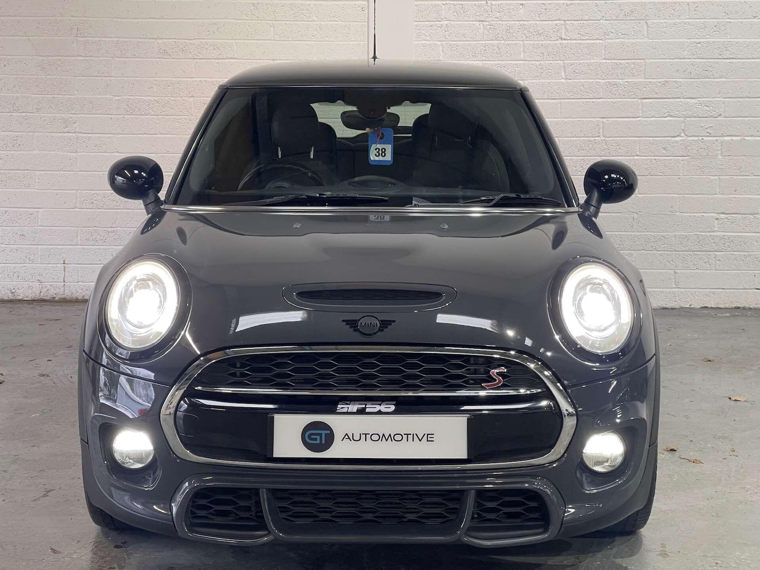 Used MINI Hatch 2017 for sale - 76936391: Photo 2