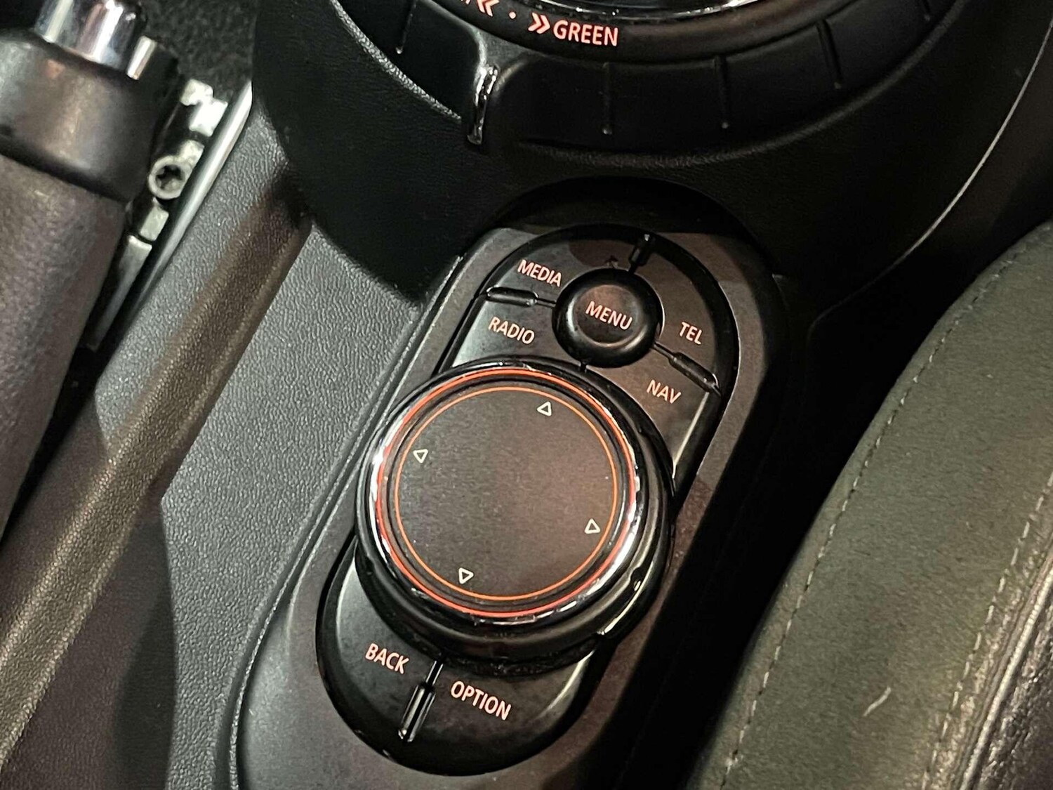 Used MINI Hatch 2017 for sale - 76936391: Photo 43