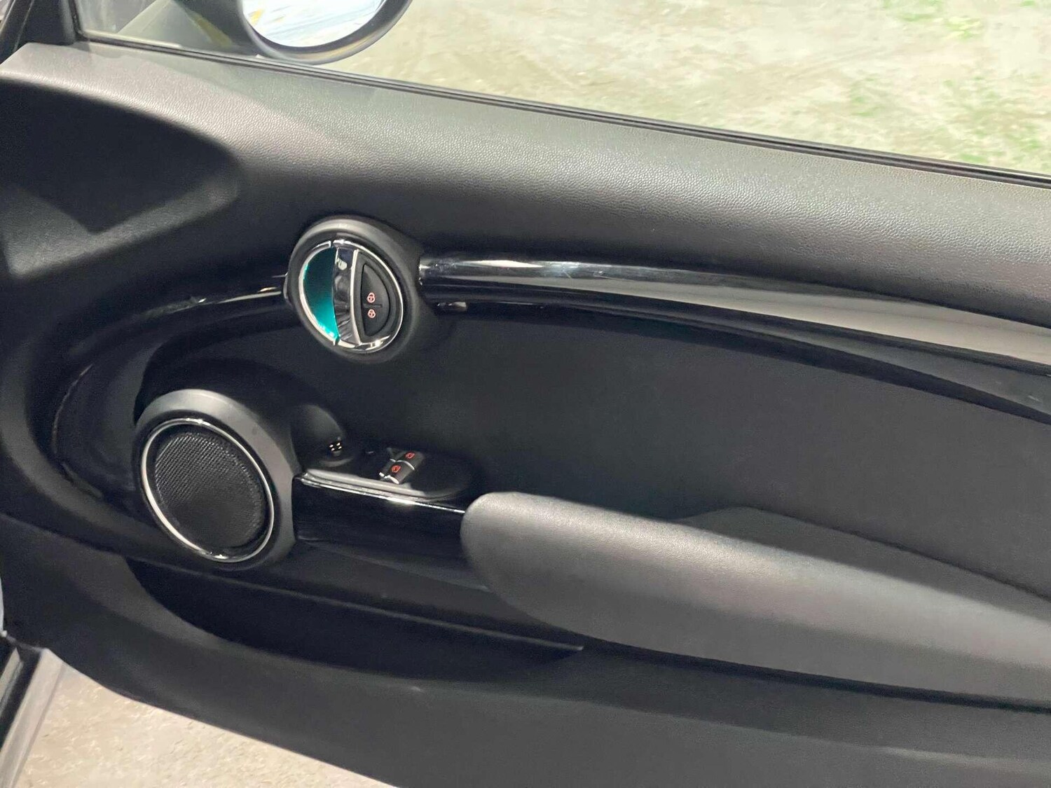 Used MINI Hatch 2017 for sale - 76936391: Photo 49