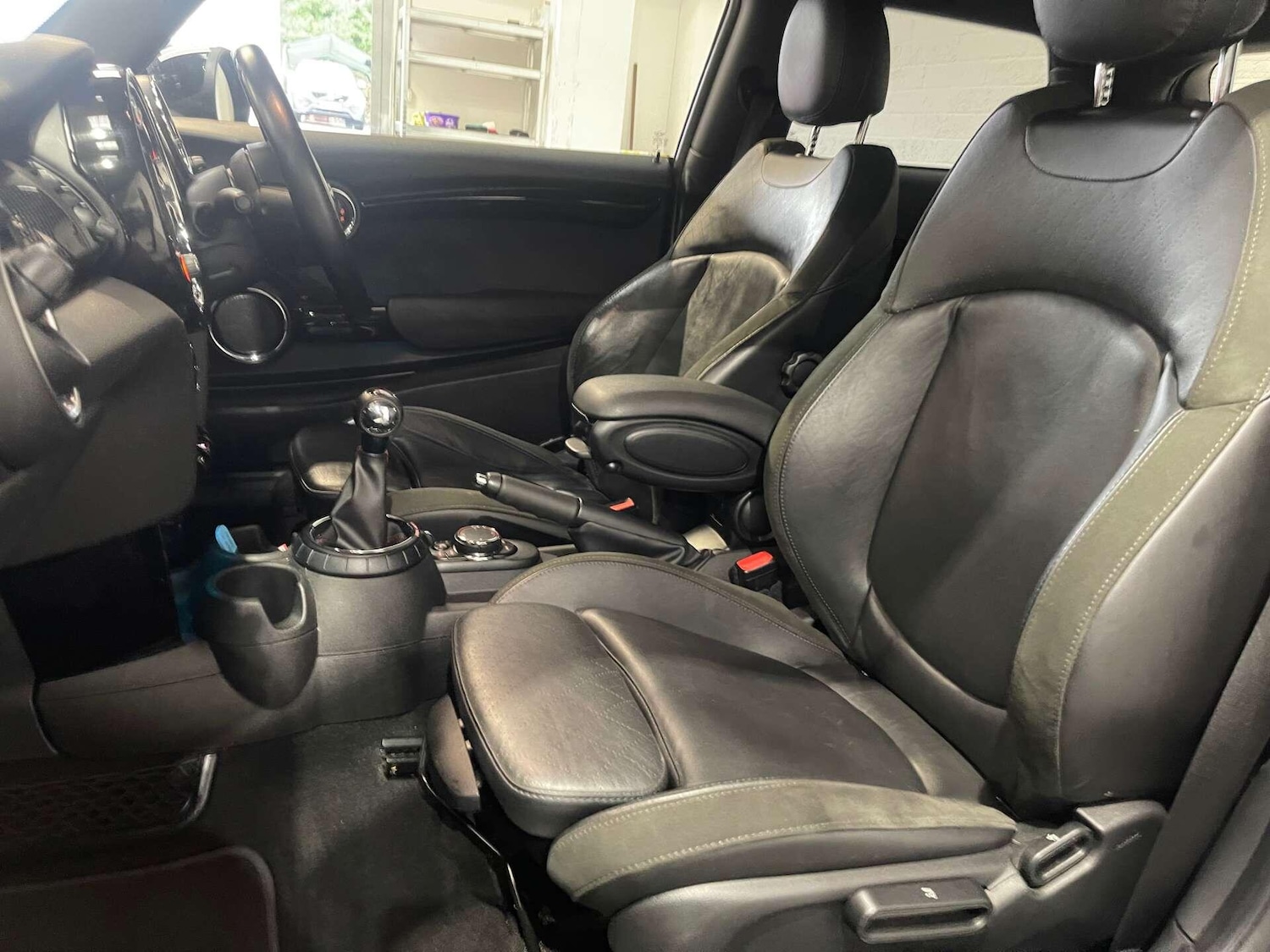 Used MINI Hatch 2017 for sale - 76936391: Photo 51